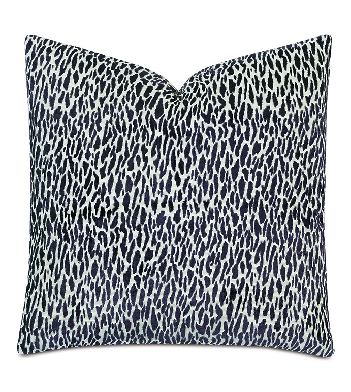 Earl Woven Decorative Pillow in Indigo