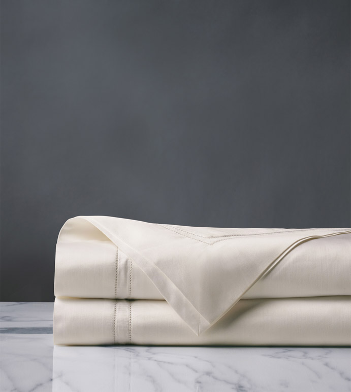 Lusso Sateen Flat Sheet in Ivory